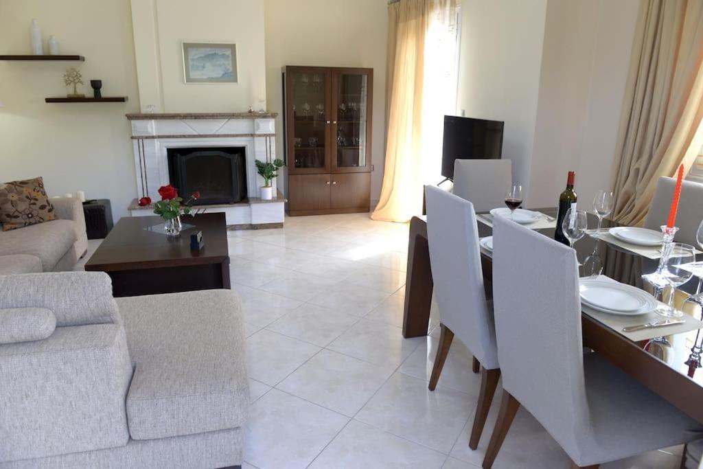 Вилла Simos' Sea View House Nikopolis Экстерьер фото