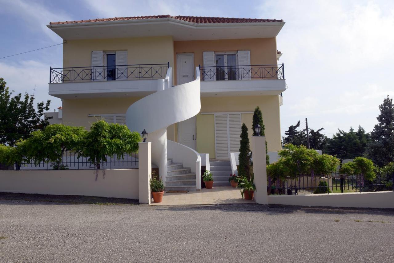 Вилла Simos' Sea View House Nikopolis Экстерьер фото